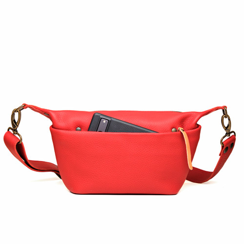 Limited London Sling Small-Tumbled Red